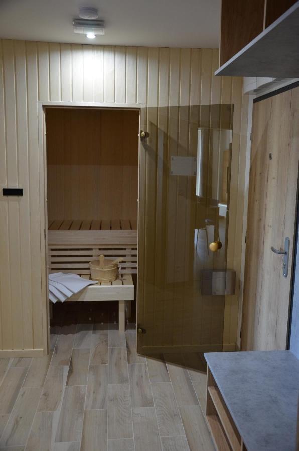 Visit Sauna Klinovec Loučná pod Klínovcem Eksteriør bilde
