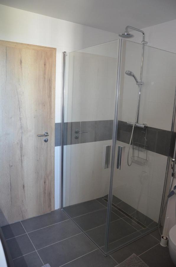 Visit Sauna Klinovec Loučná pod Klínovcem Eksteriør bilde